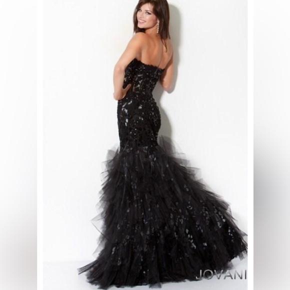 Jovani black/Silver size 8 - Picture 2 of 4